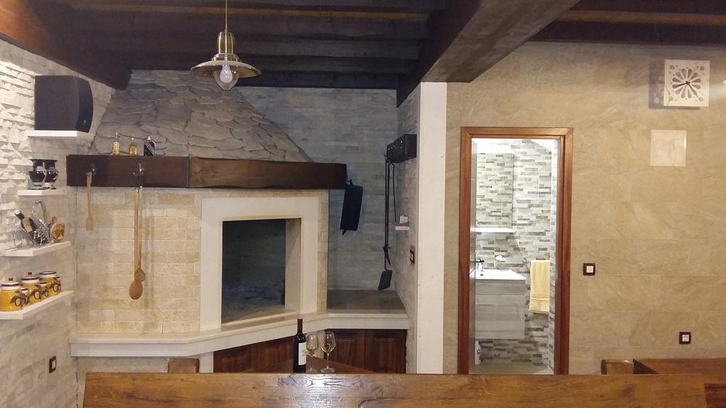 Apartments Selina Vinišće Eksteriør bilde